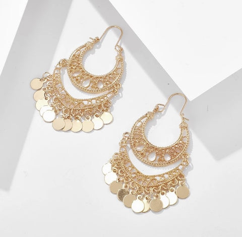 Anna Glamorous Gold Tassel Earrings