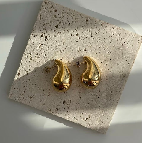 18K Waterdrop Gold Earrings