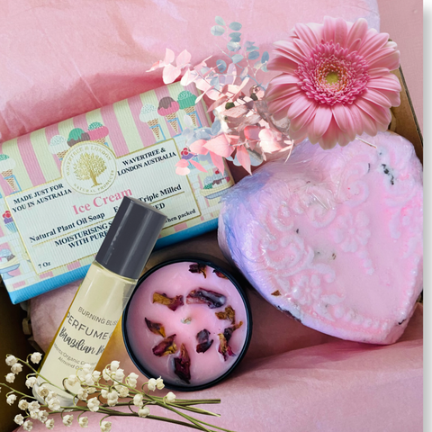 Pink Paradise Pamper Gift Box