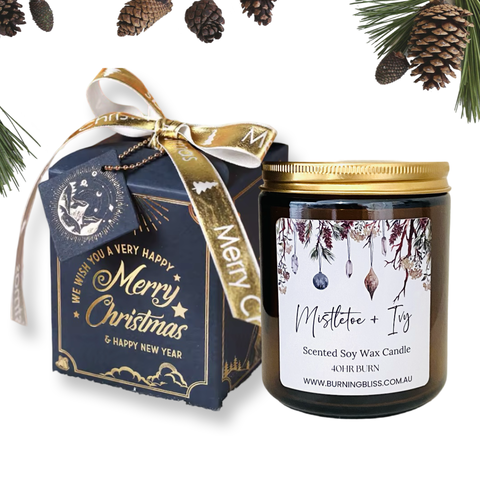 Mistletoe & Ivy Christmas Soy Candle