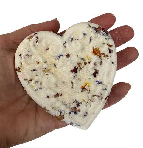 BATH BOMB - FLOWER BOMBE HEART